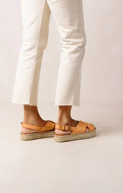 Show Me Your Mumu Alohas Crossed Platform Sandal