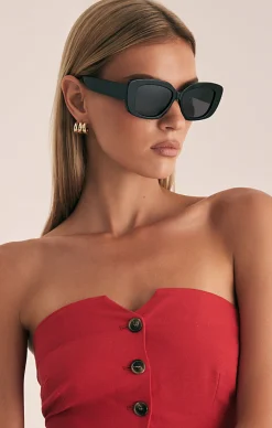 Show Me Your Mumu Banbè Eyewear The Illiana Sunglasses