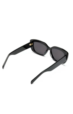 Show Me Your Mumu Banbè Eyewear The Illiana Sunglasses