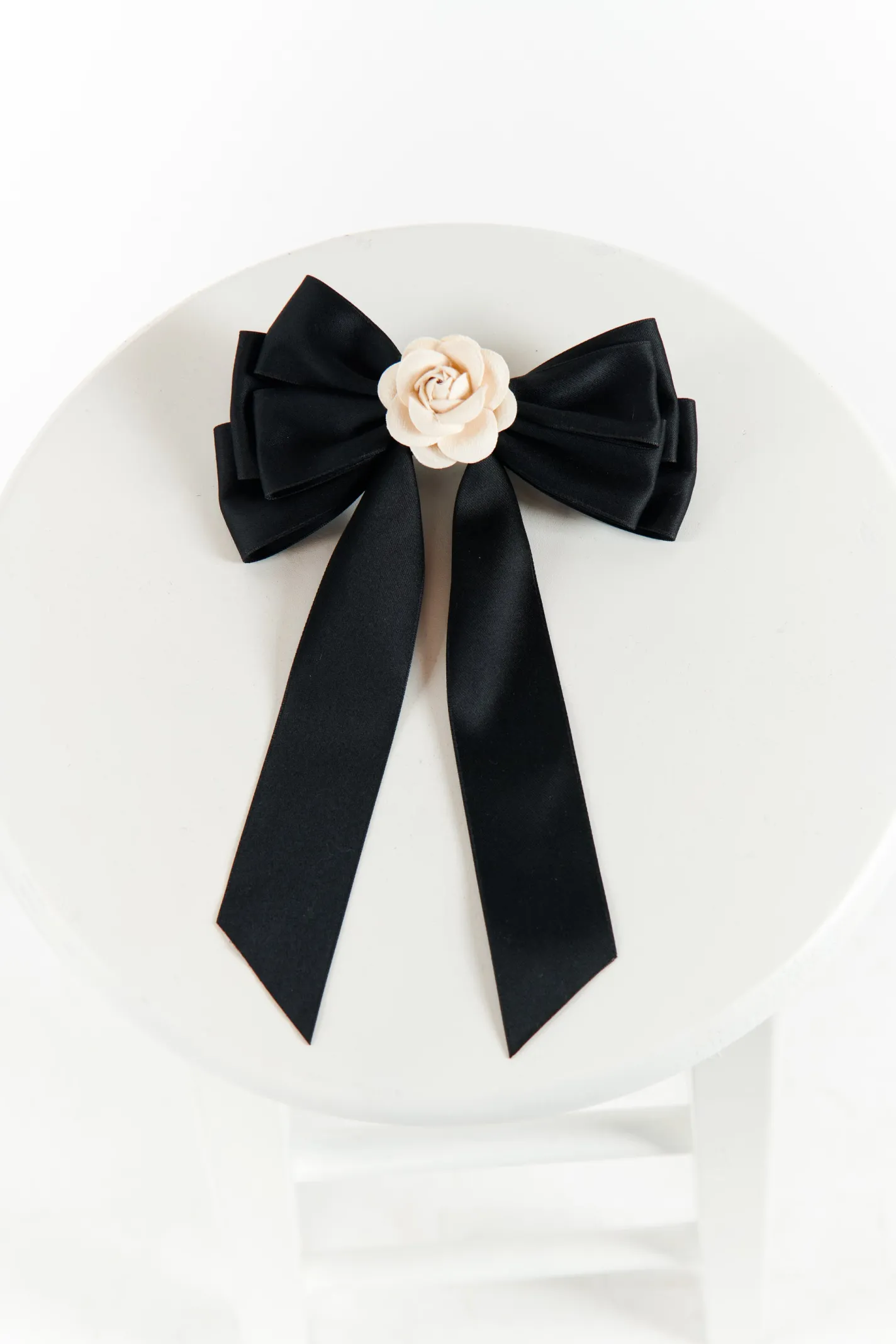 Show Me Your Mumu Delaney Bow