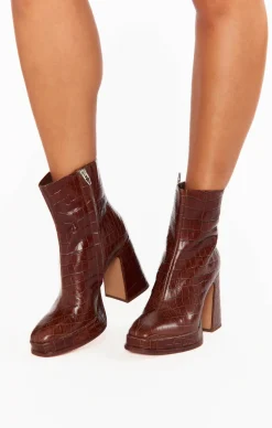 Show Me Your Mumu Dolce Vita Lochly Platform Bootie
