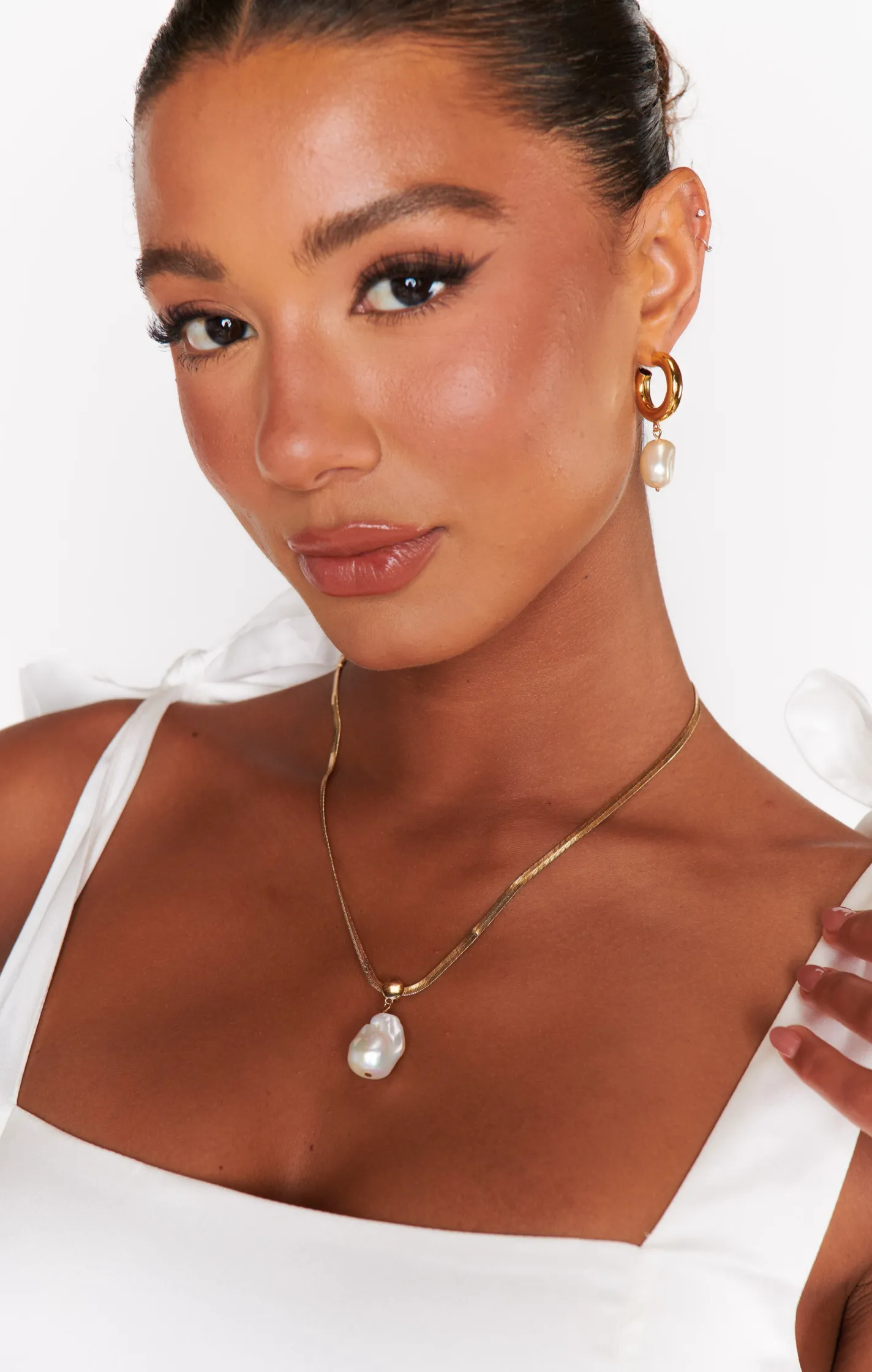 Show Me Your Mumu Ettika Baroque Pearl Pendant Snake Chain Necklace