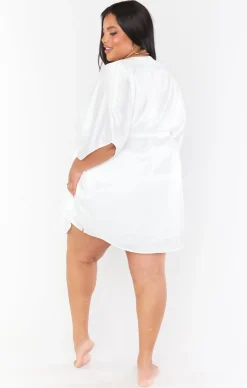 Show Me Your Mumu First Look Robe
