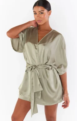 Show Me Your Mumu First Look Robe