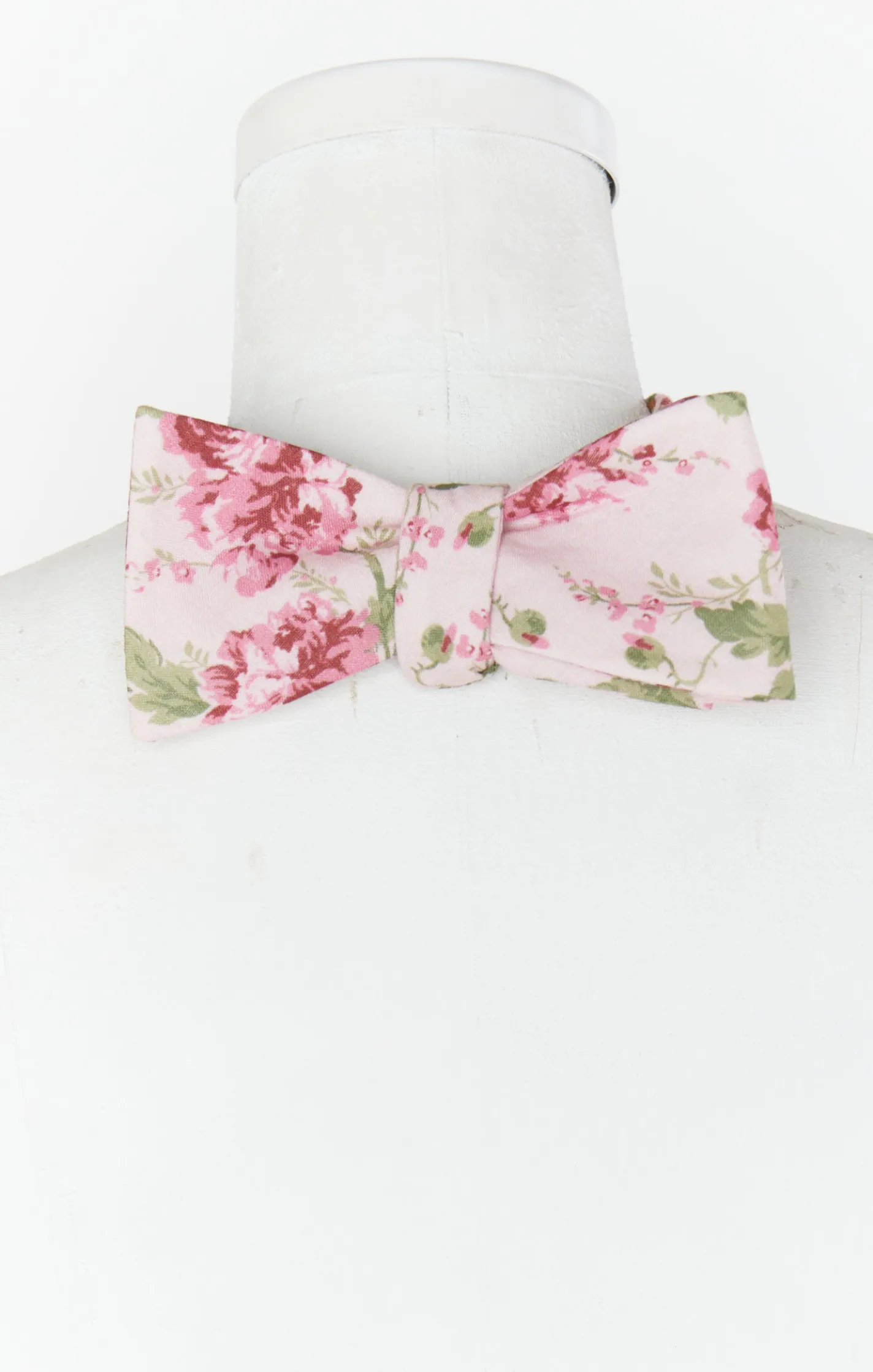 Show Me Your Mumu Josh Bow Tie