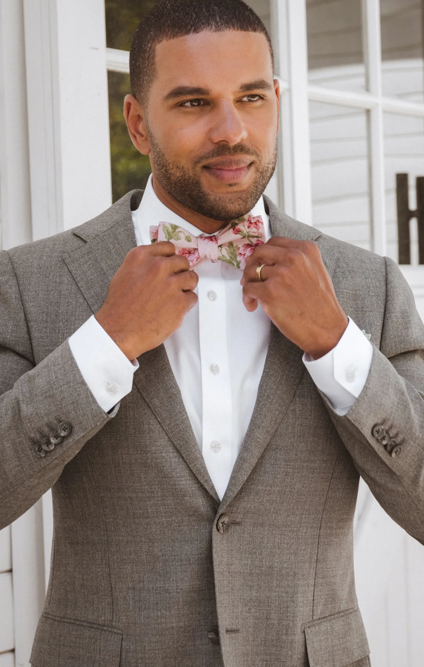 Show Me Your Mumu Josh Bow Tie