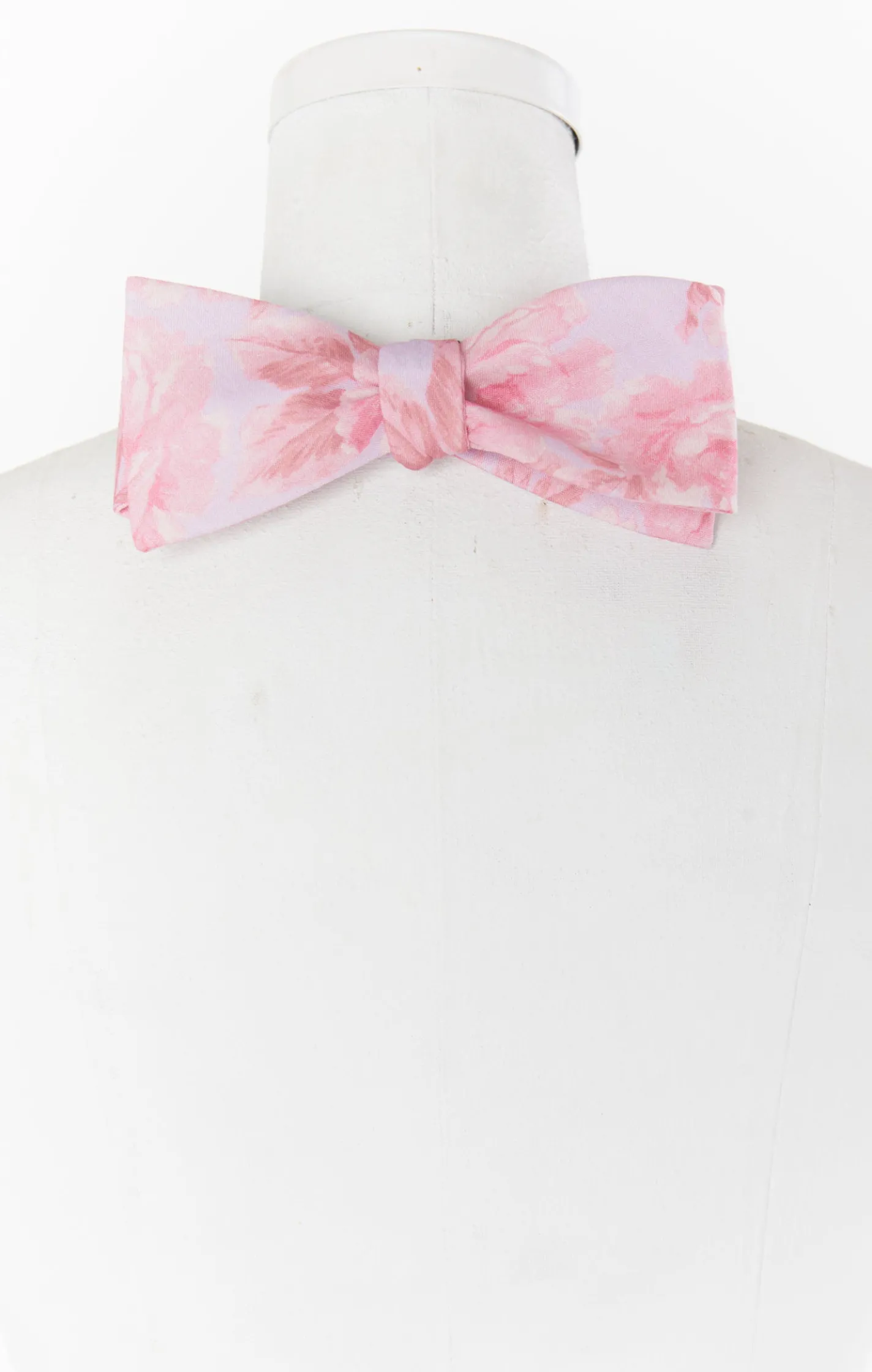 Show Me Your Mumu Josh Bow Tie