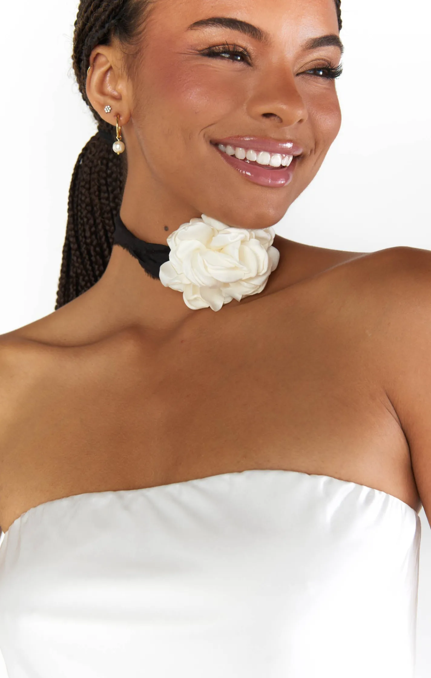 Show Me Your Mumu Mumu Weddings x Faithy Jewels Pearl Drop Hoop