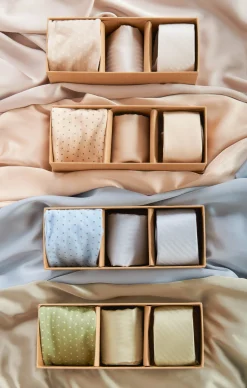 Show Me Your Mumu Mumu Weddings x Tie Bar Gift Box
