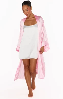 Show Me Your Mumu Mumu x Curateur The Harlow Robe