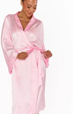 Show Me Your Mumu Mumu x Curateur The Harlow Robe