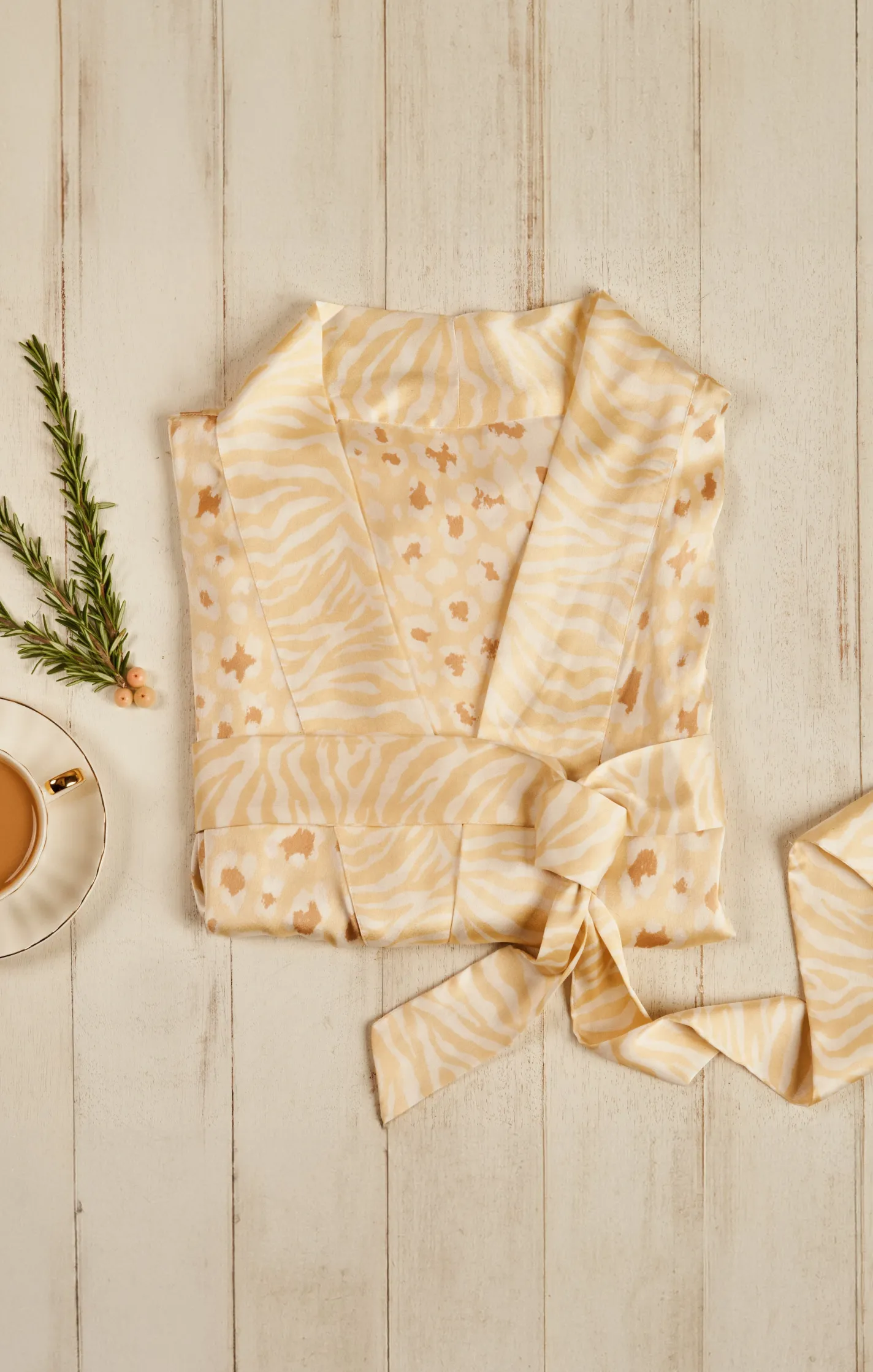 Show Me Your Mumu Mumu x Curateur The Harlow Robe