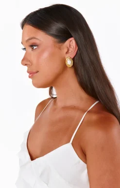 Show Me Your Mumu Petit Moments Oval Pearl Stud Earrings