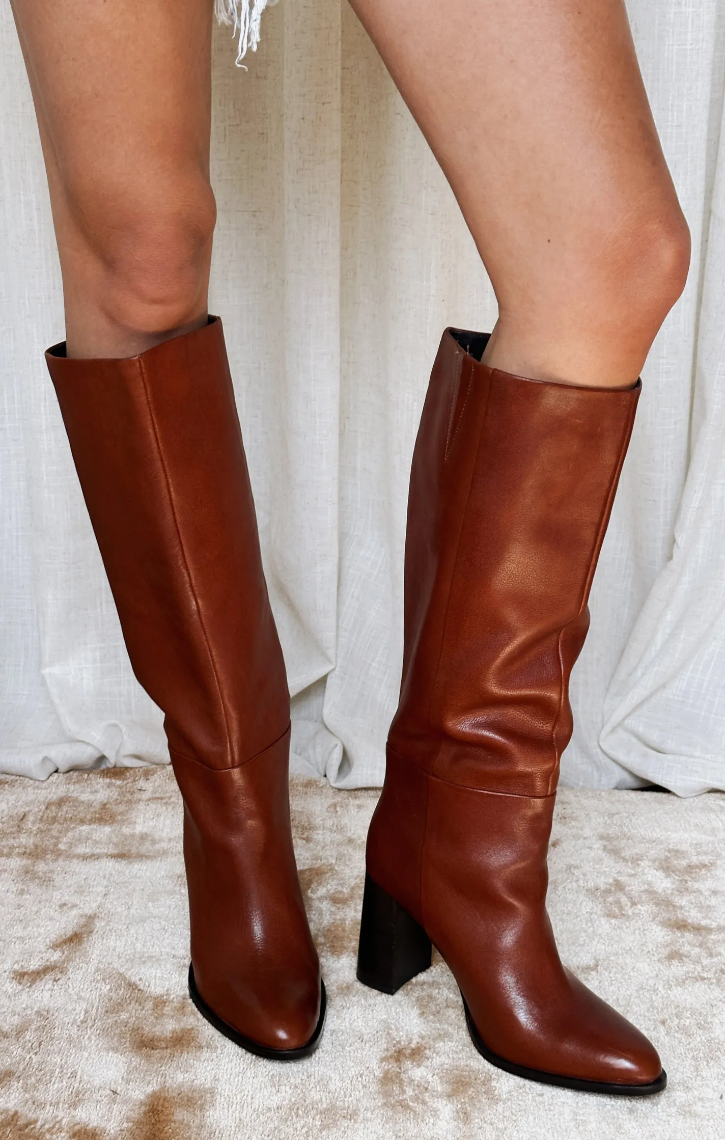 Show Me Your Mumu Seychelles Push To Start Boot