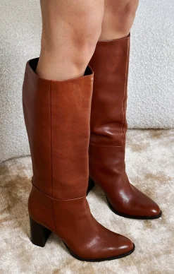 Show Me Your Mumu Seychelles Push To Start Boot