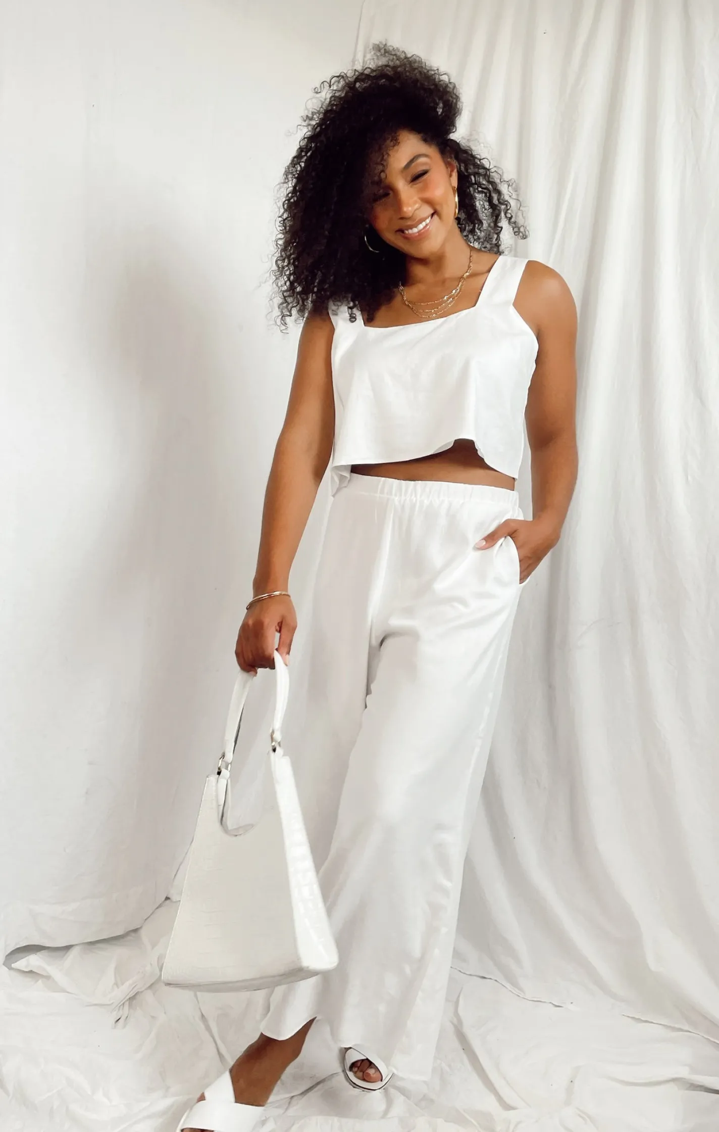 Show Me Your Mumu Tara Crop Top